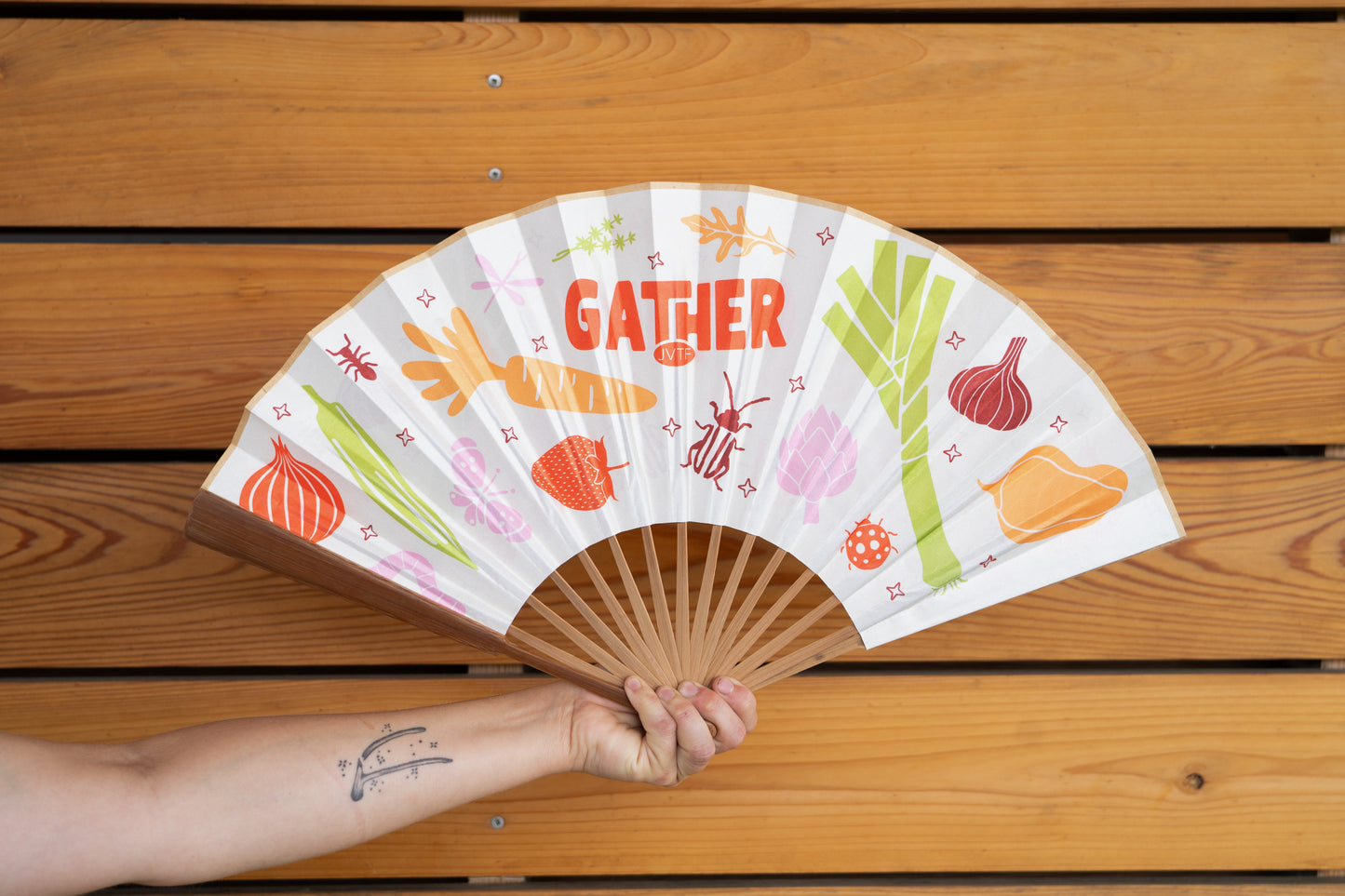 Gather Clack Fan